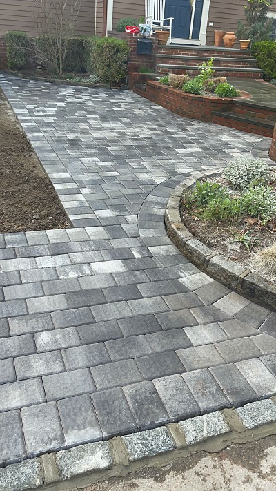 Driveways & Walkways in Smithtown
